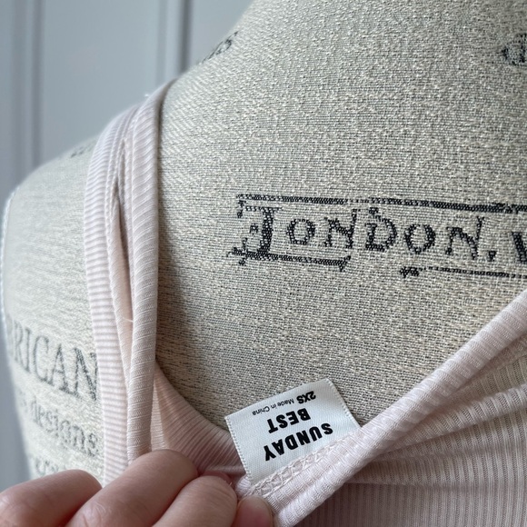 Sunday Best honor tank top - Picture 6 of 7